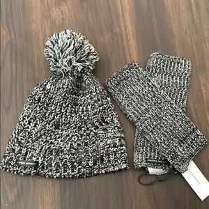 Knitted Hat & Fingerless Gloves Set